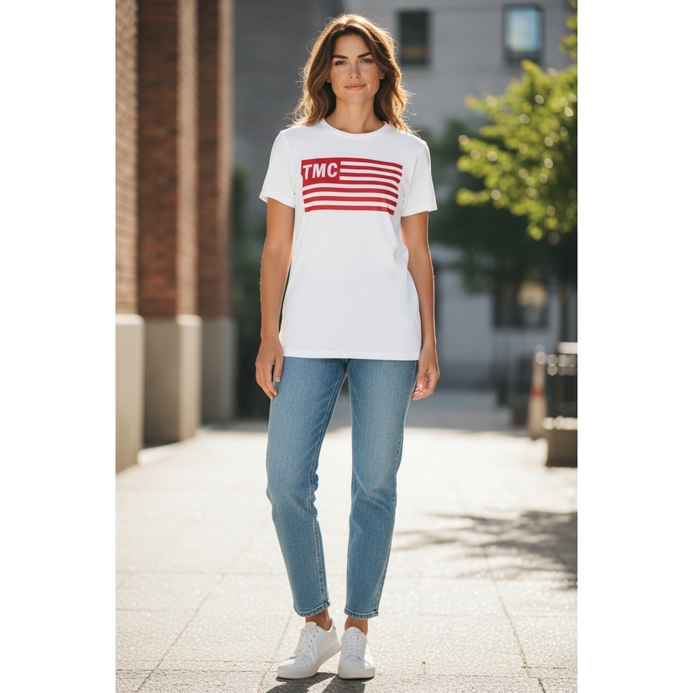 The Marathon Clothing TMC White Red Flag‎ T Shirt Women's Size Small